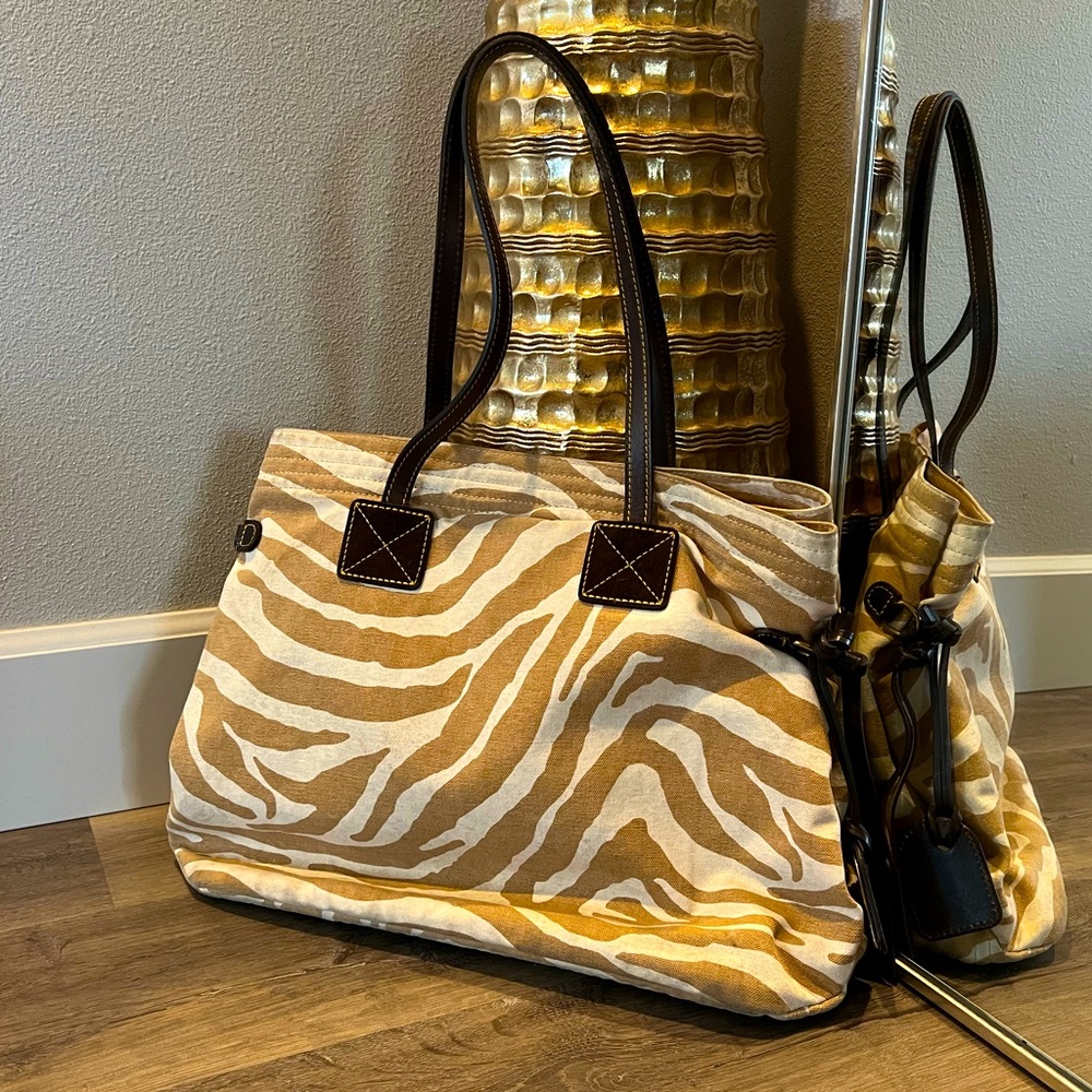 Dooney & Bourke canvas tote. Spice up the season with a little spring pattern.